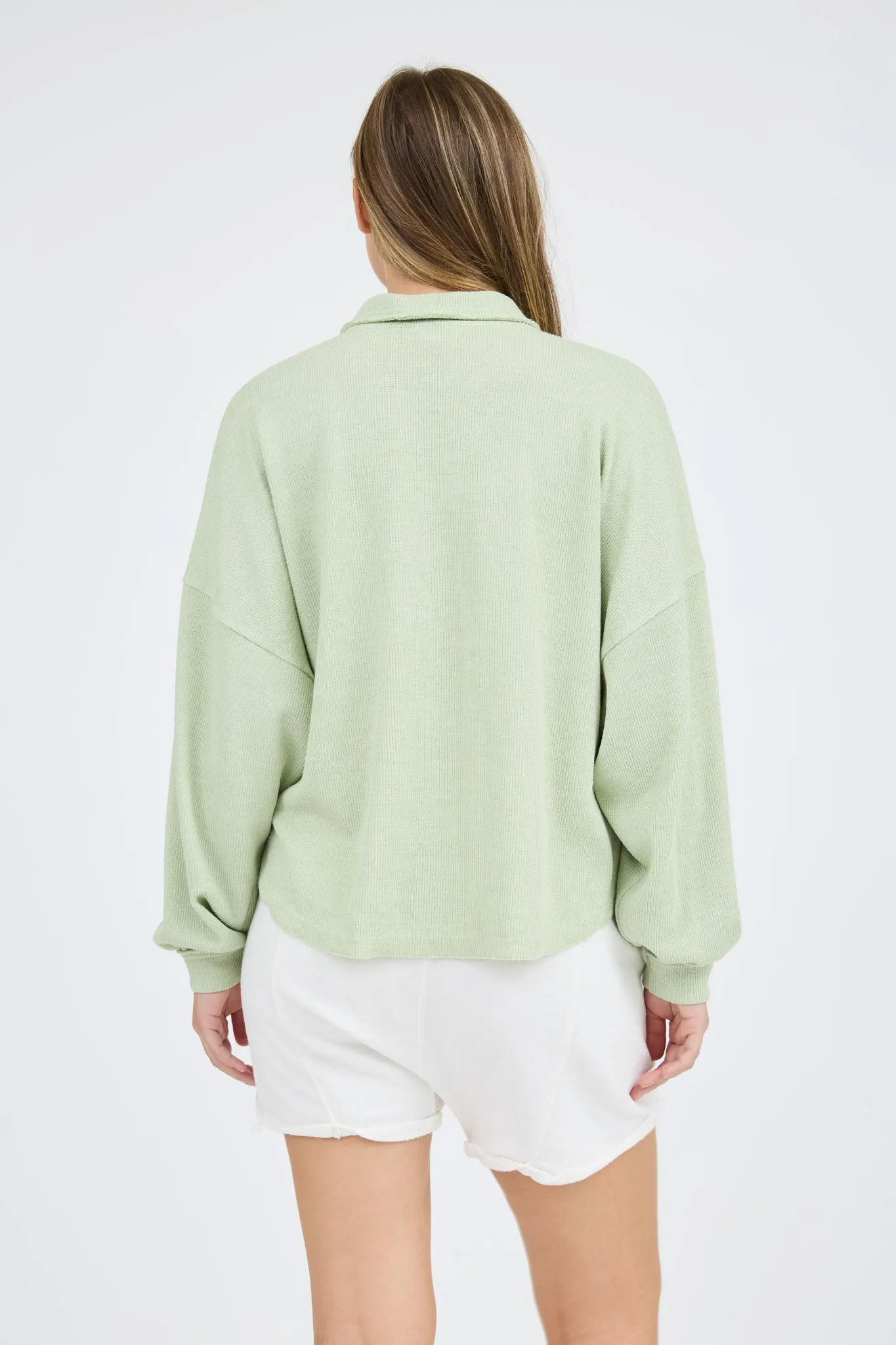 COLLARED RAW EDGE KNIT TOP