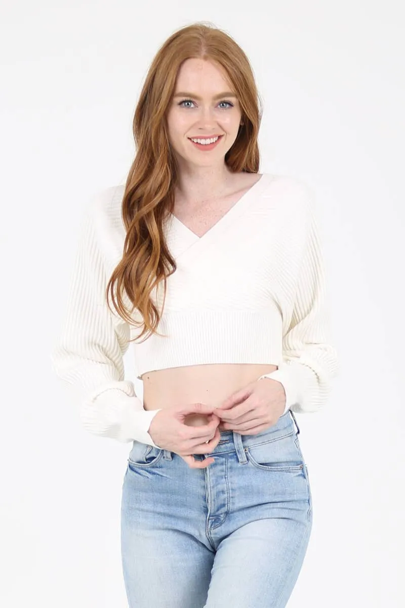 Cozy Beautiful White Sweater Crop