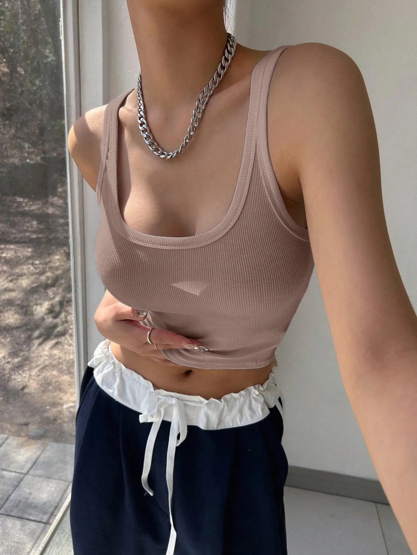 DAZY Solid Rib-knit Crop Tank Top