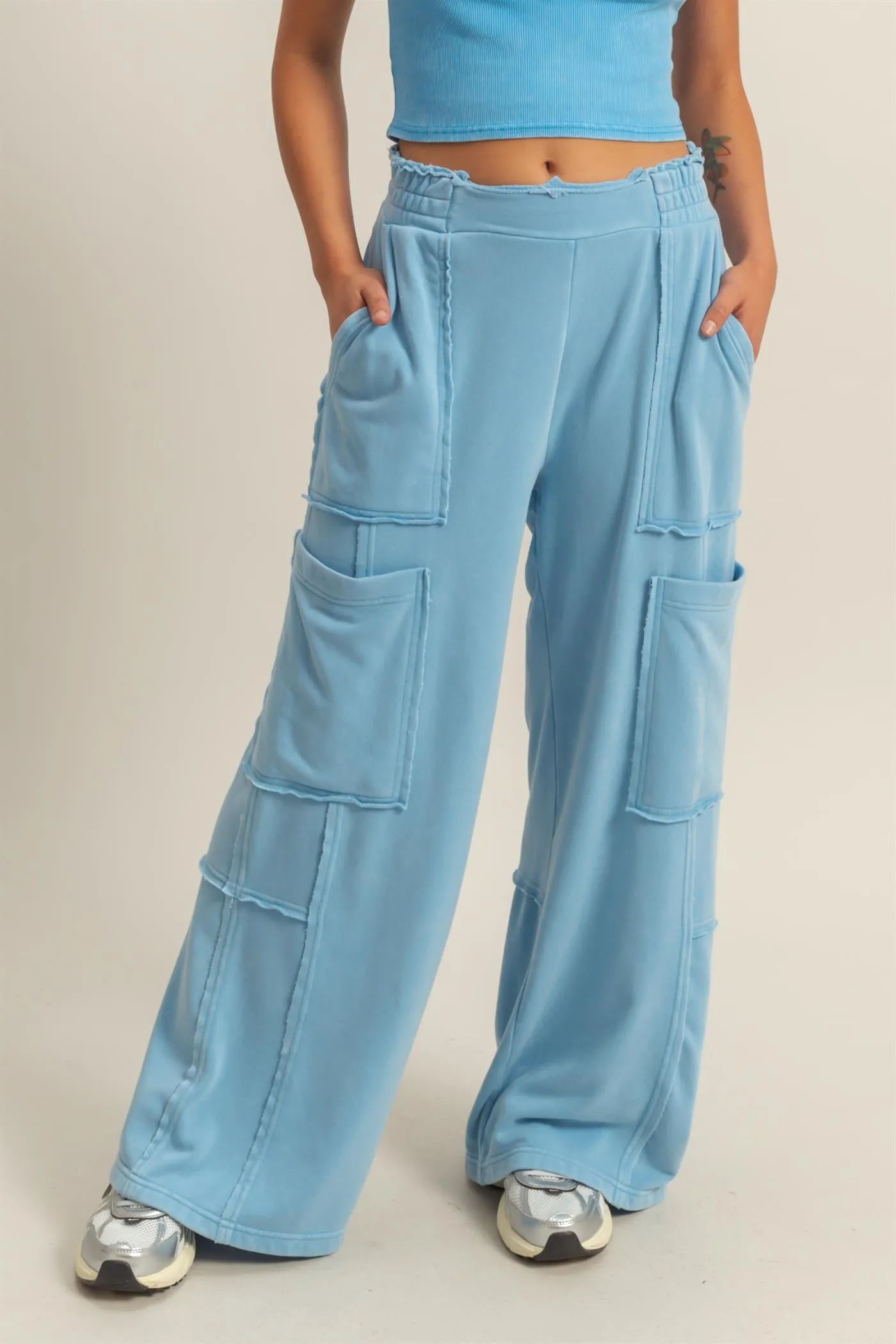 DZ25E111-Oversized Utility Sweatpants