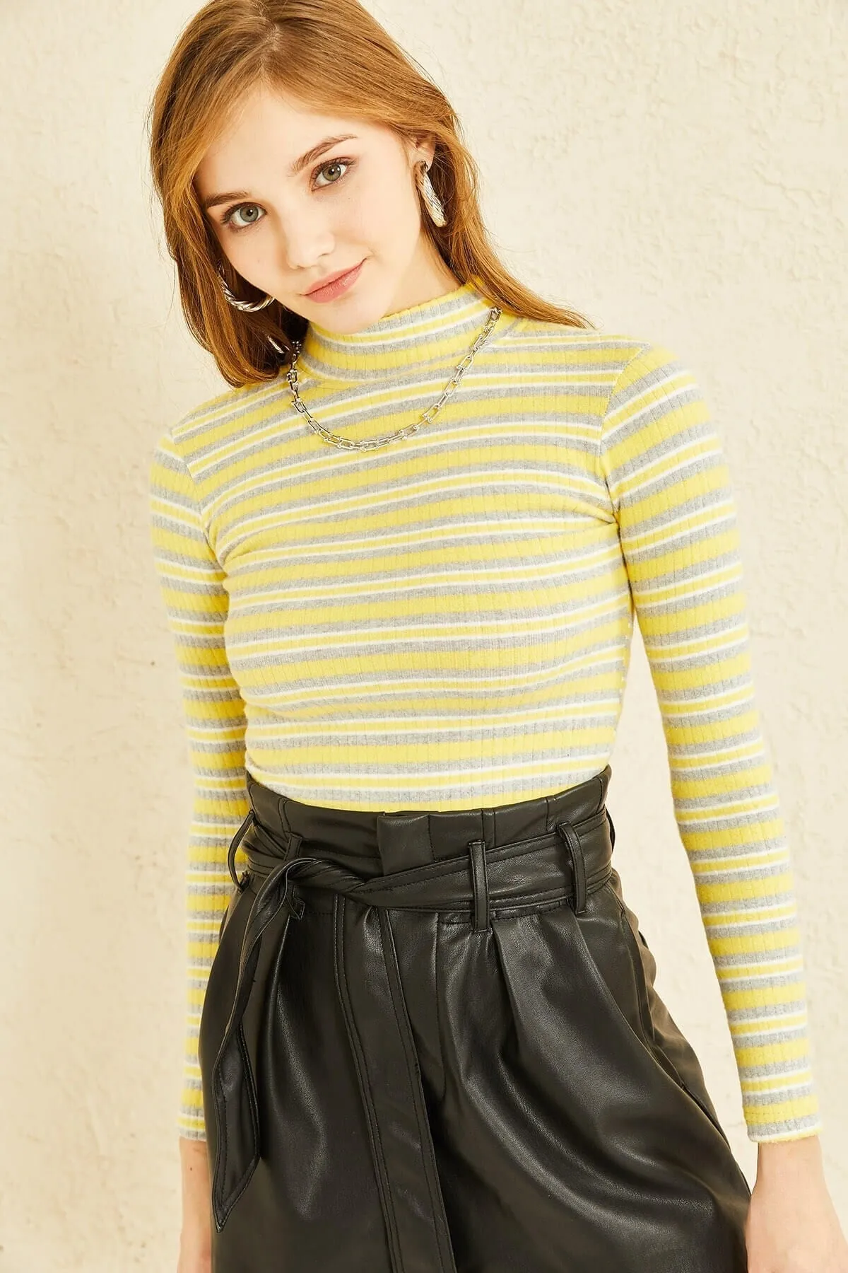 Half Fisherman Striped Crop Sweater