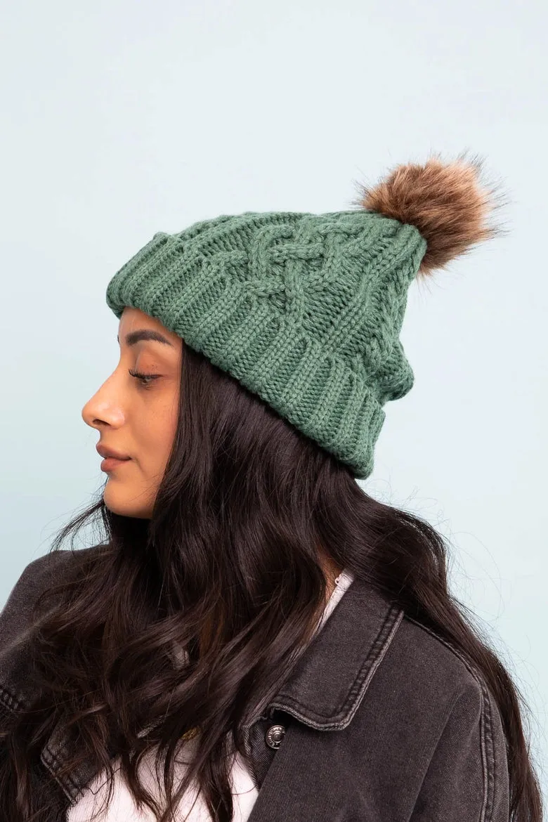 JUNO CABLE KNIT BEANIE