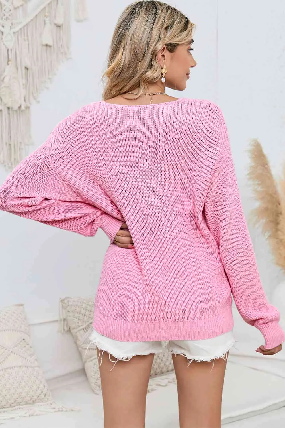 Long Sleeve V-Neck Knit Top