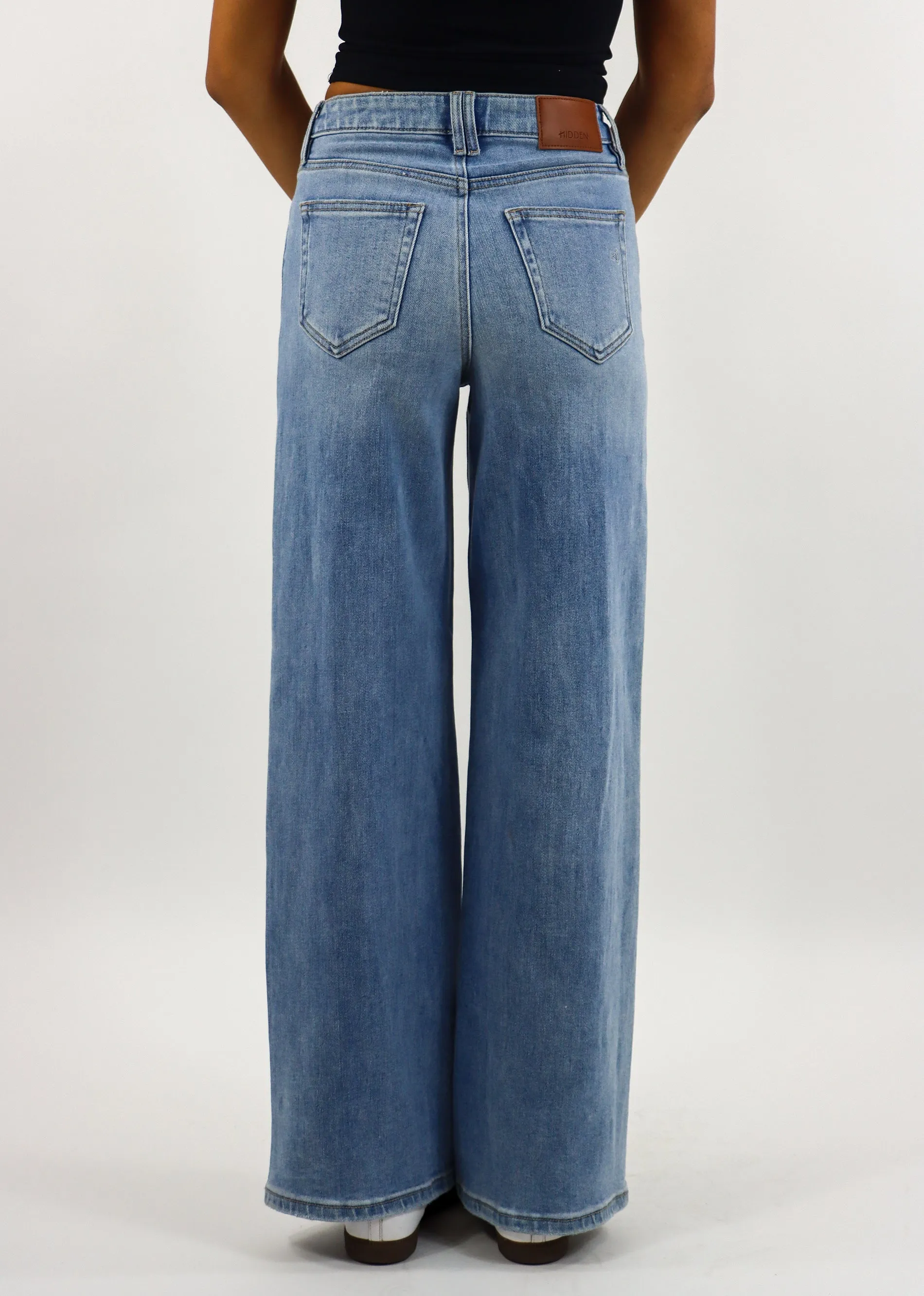 No Man Wide Leg Jeans ★ Medium Wash